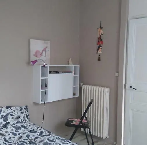 Privée Dans Maison Avec Jardin Séjour chez l'habitant