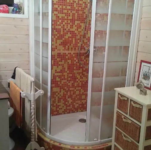 Séjour chez l'habitant Privée Dans Maison Avec Jardin *